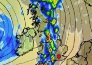 英国天气:英国气象局警告说，随着汞含量下降，英国部分地区将出现雷电袭击